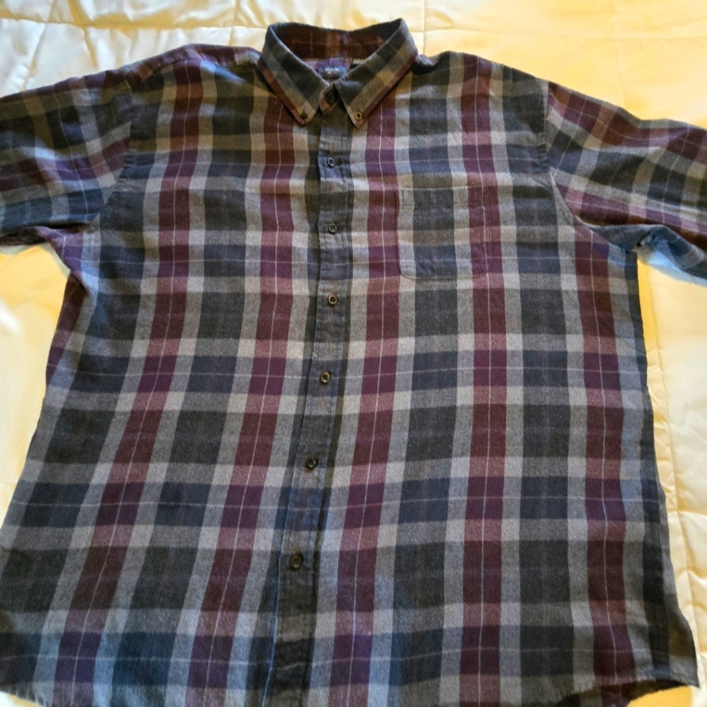 Plaid Button-Up Shirt - Multicolor